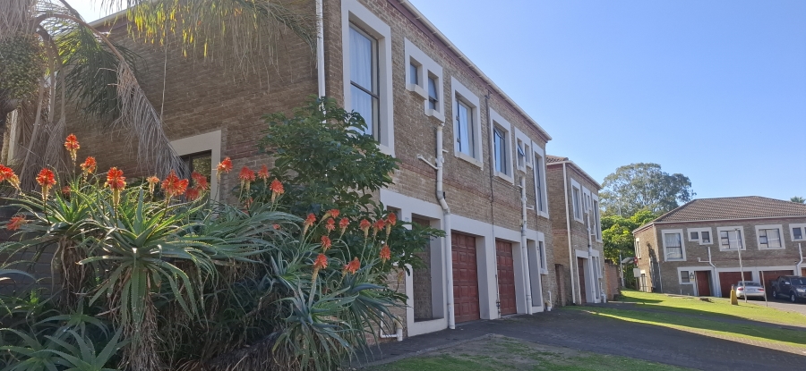 3 Bedroom Property for Sale in Abbotsford Eastern Cape
